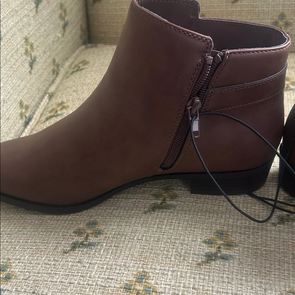 St. John's Bay Rich Brown Ankle Boots - Picture 2 of 6